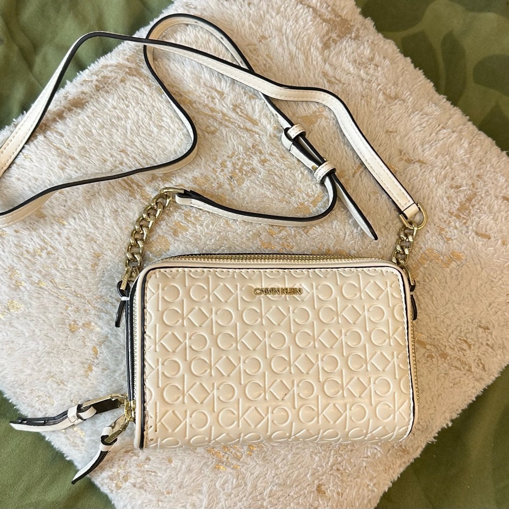 Calvin Klein Cream Crossbody Bag with Gold Accents